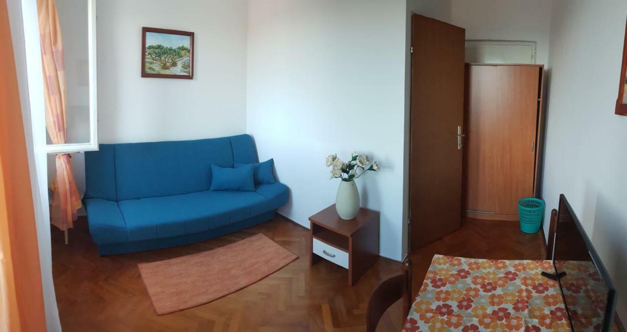 Apartment Muzic Mali Lošinj Exterior foto